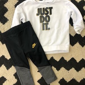 18 month Nike set girls
